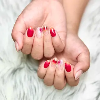 ネイル ChezEspoir 佐藤のネイルデザイン