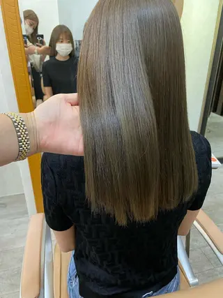 セミロング Hair design Laule'a  ラウレア所属・新福島店長 植松裕也のヘアスタイル