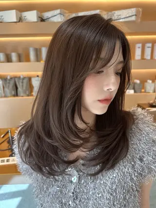 ミディアム 大野 愛代莉のヘアスタイル
