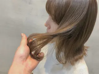 ミディアム カラー かわの ひとしのヘアスタイル