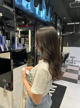 セミロング ボブパーマ/レイヤー カット/KINAMIのヘアスタイル