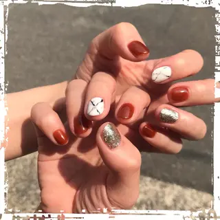 ネイル ECLAT エクラ所属・寺山 千鶴のネイルデザイン