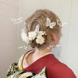 セミロング カラー regalo Acari🍎のヘアスタイル