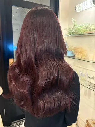 ロング カラー ROVER所属・Konomura Neneのヘアスタイル