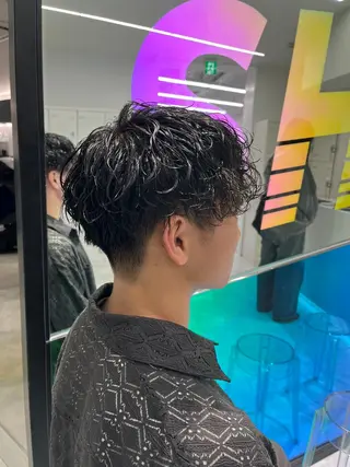 パーマ ハイトーン/ベージュ デザイン/りくとのヘアスタイル