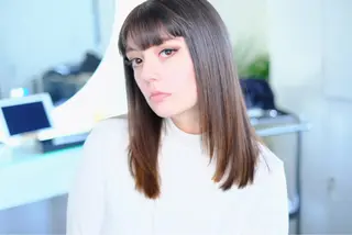 セミロング WHALE hair × beautyのヘアスタイル