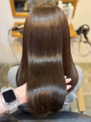 カラー 髪質改善ストレート Airi🪽🫧のヘアスタイル