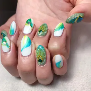 ネイル 💅chainail _aiのネイルデザイン