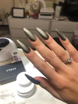 ネイル salon de Tiaraのネイルデザイン
