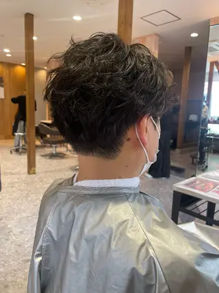 パーマ メンズ 髪質改善カラー🌈✨ 加藤 愛のヘアスタイル