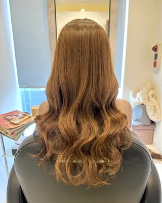 カラー UEYAMA KANNOのヘアスタイル