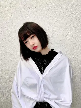 ミディアム カラー 永山 愛莉のヘアスタイル