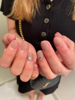 ネイル Atelier  Sii所属・Ami 🦥のネイルデザイン