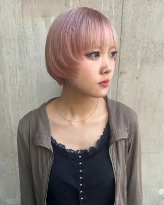 ショート カラー RAIMA ケアハイトーンのヘアスタイル