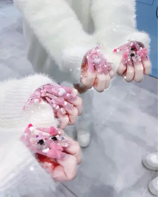 ネイル 西村 華蓮のネイルデザイン