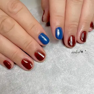 ネイル 粟津 美紀のネイルデザイン