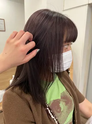 カラー 鵜澤 華乃音のヘアスタイル