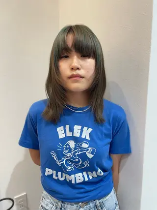 ミディアム カラー もりしま あやかのヘアスタイル