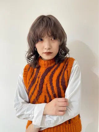 ミディアム カラー 竹中 彩音のヘアスタイル
