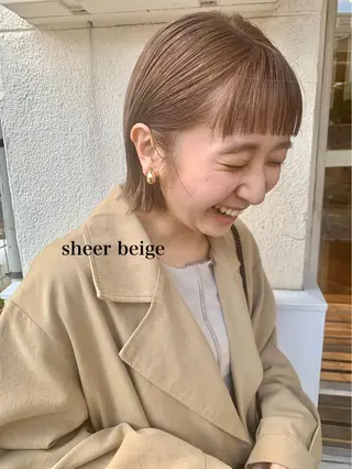 ショート カラー 透明感カラー👑 井上美乃里のヘアスタイル