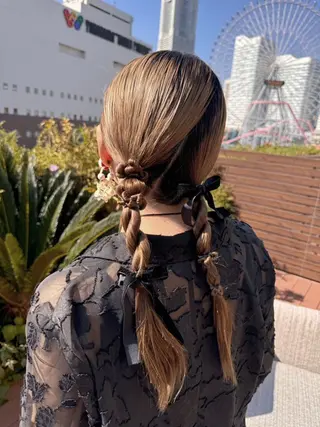ヘアアレンジ 垢抜け小顔レイヤー オリーブ/スミレのヘアスタイル