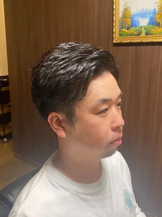 メンズ BARBER CLASSICSのヘアスタイル