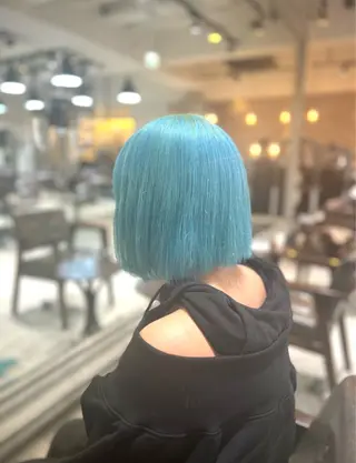 ミディアム カラー 🌈インナーカラー ‘ショウマ’🌈のヘアスタイル