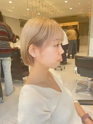 ショート オリーブ カラー✨有坂映哉のヘアスタイル