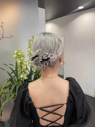 セミロング ヘアアレンジ 暖色カラー /ヘアアレンジ/花鈴のヘアスタイル