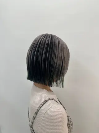 ショート 高橋 沙央のヘアスタイル