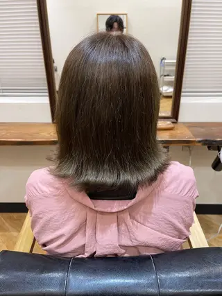 ミディアム カラー 佐藤 海璃のヘアスタイル
