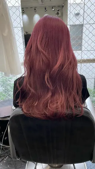 ロング カラー パーマ ヘアアレンジ メンズ キッズ ネイル マツエク・マツパ アイブロウ 艶ハイトーン/ヘア アレンジAYAKAのヘアスタイル