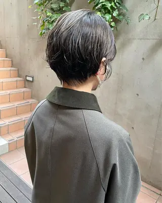 ショート 大人可愛い♡コテ巻き パーマ🌼杉田 萌恵のヘアスタイル
