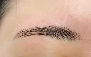 アイブロウ K.Rise nail＆eye所属・sawada seinaのマツエク・マツパデザイン