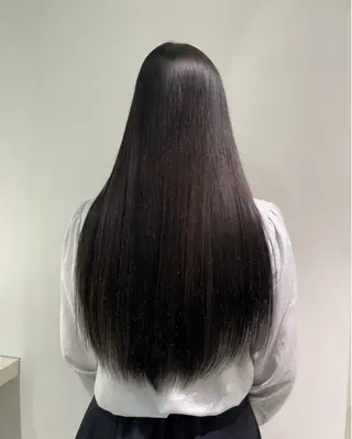 ロング カラー IT by ALBUM立川のヘアスタイル