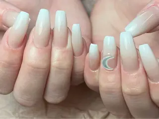 ネイル ToliyDeliy Nail Salonのネイルデザイン