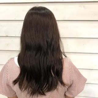 ロング カラー 菅沢 奈生のヘアスタイル