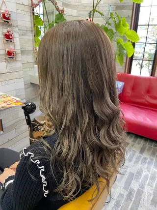 ロング カラー 大坪 拓斗のヘアスタイル