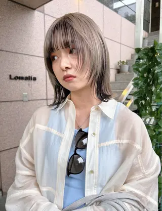 ミディアム カラー ハイトーンボブ 前田 表参道 グレージュのヘアスタイル