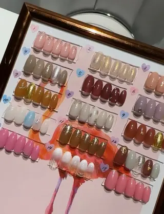 ネイル Belrouge べルージュのネイルデザイン