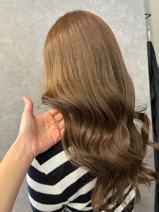 ロング カラー 梅田美容師/カラー/ レイヤー/ハイライトのヘアスタイル