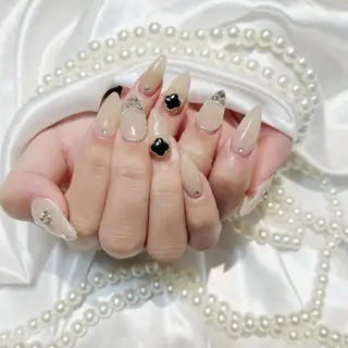 ネイル WISTERIA aisaのネイルデザイン