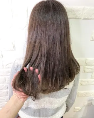 ロング カラー 横浜ブリーチムラ直し ハイトーン/ブリーチのヘアスタイル