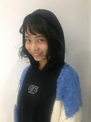 パーマ pole/apartment所属・💓パーマ，💗 レイヤーカットのヘアスタイル