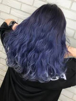 ミディアム カラー 小島 侑衣のヘアスタイル