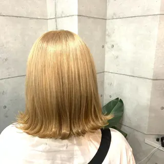 ミディアム カラー パーマ ヘアアレンジ メンズ キッズ ネイル マツエク・マツパ 切りっぱなしヘアボブ ミディアムヘアRYOのヘアスタイル