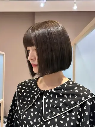 ショート カラー ヘアアレンジ REONA🪽✨薬院 レイヤーカット🫧のヘアスタイル