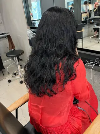 ロング パーマ 似合わせカットカラー 👩MINAのヘアスタイル