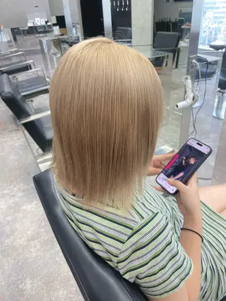 ミディアム カラー Eir SEIKAのヘアスタイル