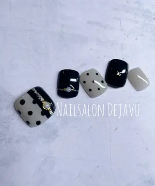 ネイル Nail salon Dejavu 🌿のネイルデザイン